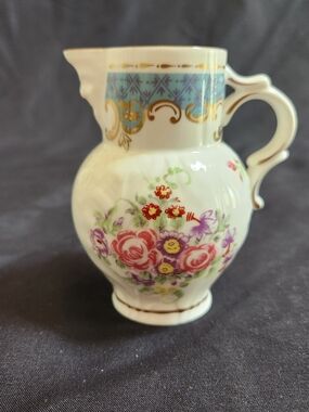 Vintage Royal Worcester Cabbage Leaf Jug